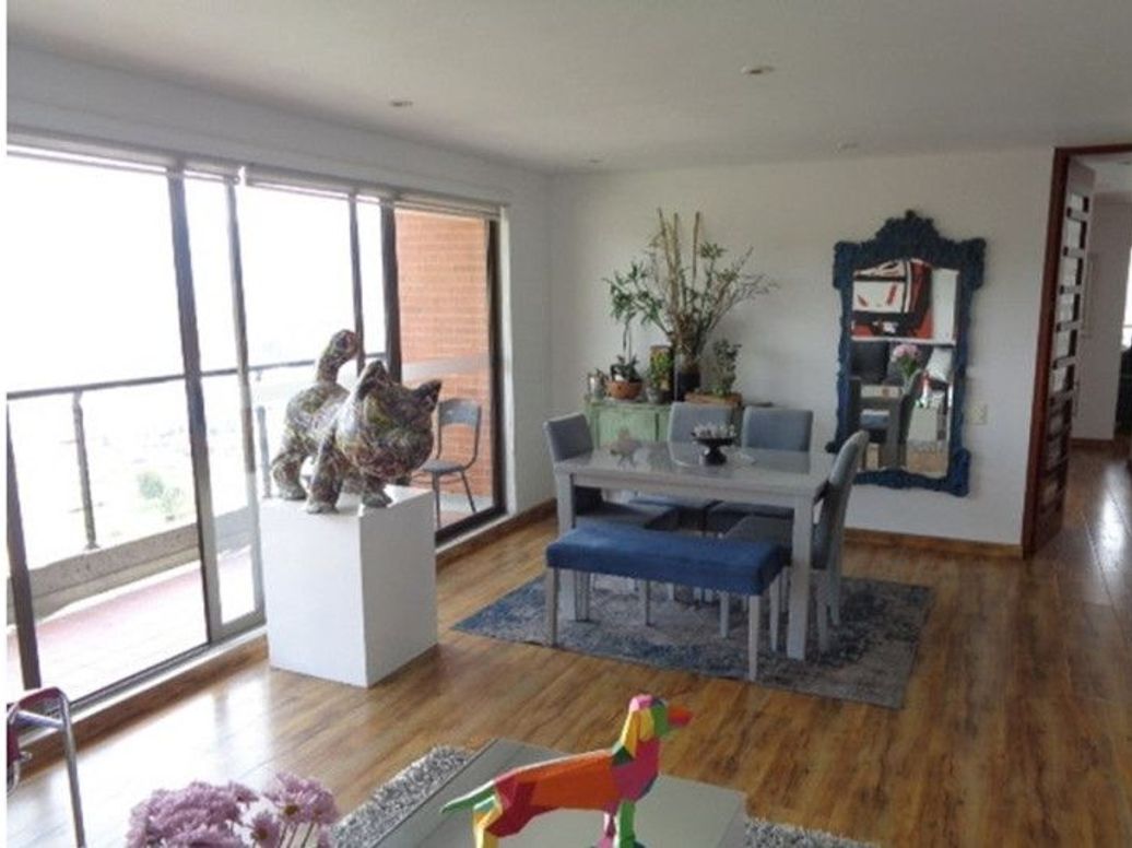 Apartamento de 3 alcobas en venta en Casa Blanca Suba, Bogotá, 144 m² · foto 3 de 16