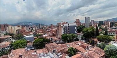 Arriendo apartaestudio para estrenar sector del velodromo, cuenta una habitacion independiente con closet, sala pequeña, un baño cabinado, cocina integral con red de gas y calentor, zona de ropa, piso en porcelanato.

Zona tranquila del sector del velodromo, cerca a la estación estadio.

INFO 3204662542
 
