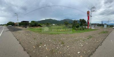 inmobiliaria casa liberty presenta amplio lote con excelente ubicación, cuenta con 1.250m2 , el sector es residencial, cerca a sector comercial, supermercados, restaurantes, farmacias, estación de gasolina, transporte publico cercano y vías pavimentadas. CODIGO 102687