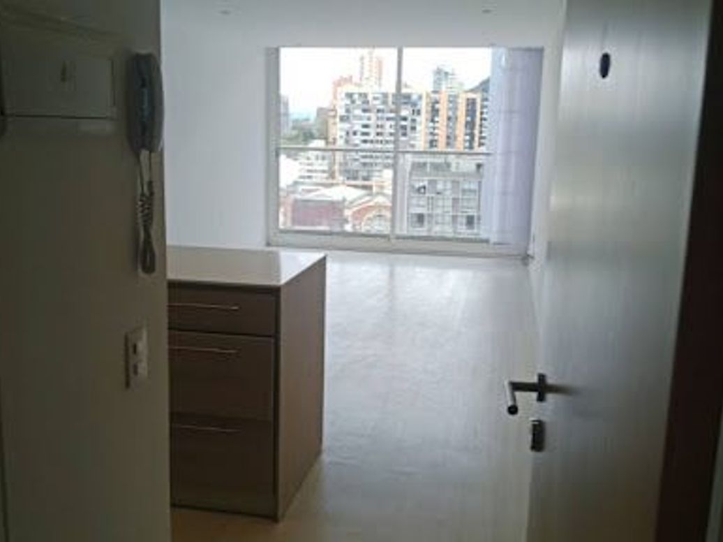 Apartamento de 2 alcobas en venta en Centro Historico, Bogotá, 66 m² · foto 2 de 20