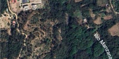 Código. El lote cuenta con un área de 1.5752 Mt2, con una tipografía pendiente, ubicado al lado del río Bonda cerca de 2 conjuntos residenciales. Si está propiedad es de su interés, contáctenos y agendamos una cita. 