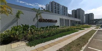 ? SE RENTA APARTAMENTO – 7° PISO EN CONJUNTO RESIDENCIAL GROSELLO – CALI ?

? Ubicación: Bochalema / Hacienda Kachipay

✨ Características del apartamento:


 
 Sala comedor
 
 
 Balcón con vista
 
 
 Cocina integral
 
 
 Zona de ropas
 
 
 2 alcobas con clóset (principal con baño privado)
 
 
 1 baño social
 
 
 Parqueadero privado
 


? Ventajas de la zona:
A pocos minutos de colegios, universidades, parques, centros comerciales, supermercados, droguerías, tiendas de barrio, restaurantes y excelente acceso a transporte público.

? Información y citas:
? 313 691 9732

¡Contáctanos y agenda tu visita hoy!
