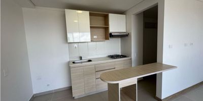 Ubicado en Barro Blanco, un sector por apetecido por su cercanía a Medellín, tenemos esta excelente opción de apartamento disponible para ti. Con un área de 58m2 y 2 habitaciones, además de parqueadero privado y cuarto útil. 

En unidad cerrada con portería 24hrs.
