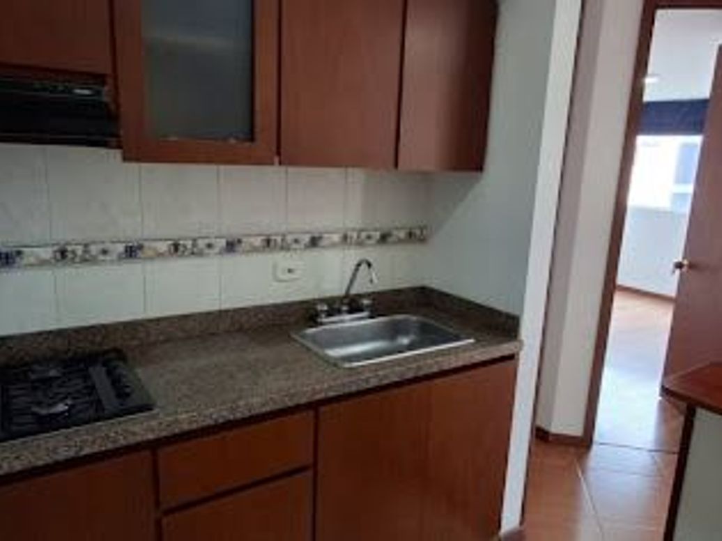 Apartamento de 1 alcoba en venta en Britalia, Bogotá, 39 m² · foto 9 de 20