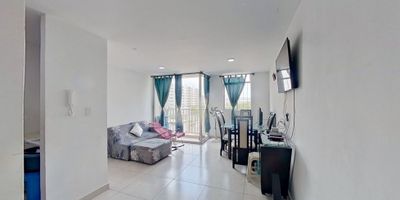 956FR0919

Hermoso apartamento de 55 m² ubicado en el conjunto Azure, barrio La Carolina. Consta de 3 habitaciones, 2 baños, sala de estar, balcón y cocina integral, ideal para quienes buscan comodidad y funcionalidad. Se encuentra en el piso 6, con ascensor, garaje cubierto privado y pisos en cerámica. De estrato 4 y con solo 2 años de antigüedad, ofrece un ambiente moderno, seguro y bien ubicado, cerca de zonas comerciales y vías principales. Perfecto para familias o parejas que desean vivir en un entorno tranquilo y con excelentes facilidades.

