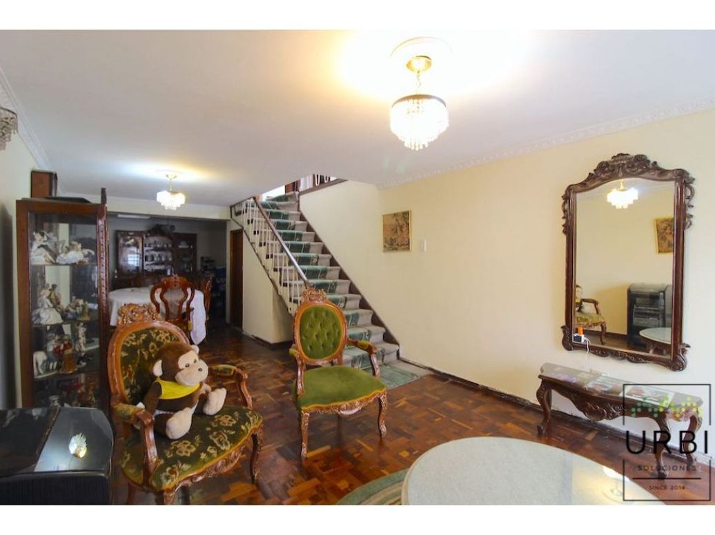 Casa de 4 alcobas en venta en Quinta Paredes, Bogotá, 198 m² · foto 5 de 19