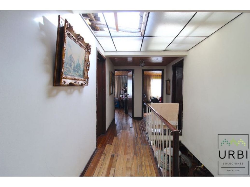 Casa de 4 alcobas en venta en Quinta Paredes, Bogotá, 198 m² · foto 8 de 19