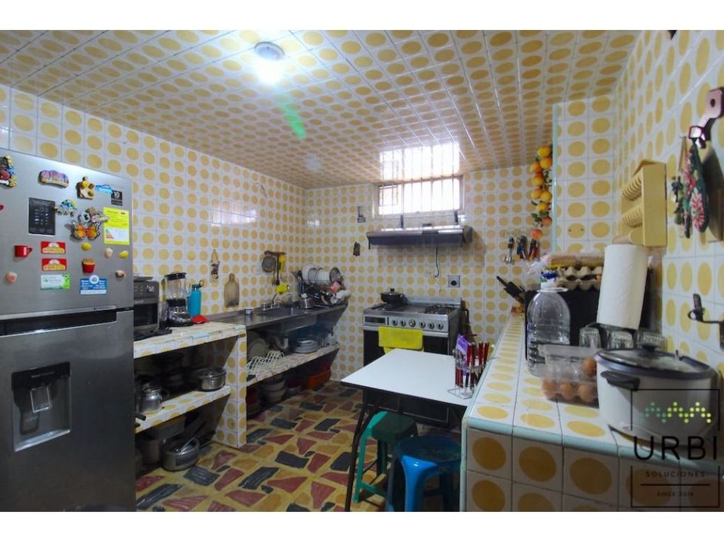 Casa de 4 alcobas en venta en Quinta Paredes, Bogotá, 198 m² · foto 7 de 19