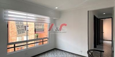 A y c arrienda hermoso apartamento ubicado en el redil madrid, arriendo de manera segura y rápida con estudio digital y firma digital, consta de 3 habitaciones, 2 baños, sala comedor, cocina integral, excelente iluminación natural, gimnasio, salón comunal y demás zonas sociales para disfrutar en familia. ¡anímate a conocer este hermoso apartamento!.
