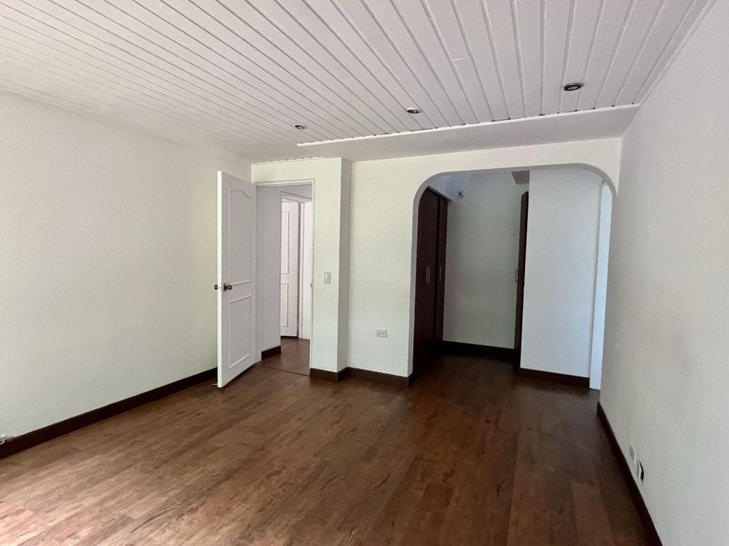 Casa de 4 alcobas en venta en La Calleja, Bogotá, 180 m² · foto 12 de 20