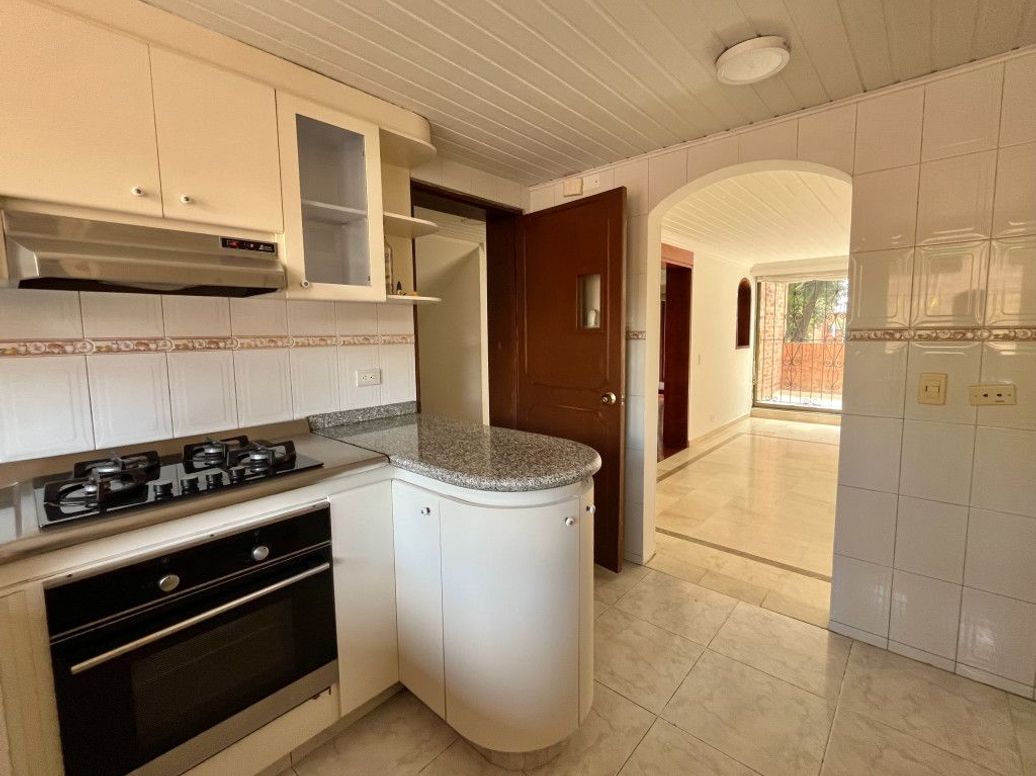 Casa de 4 alcobas en venta en La Calleja, Bogotá, 180 m² · foto 8 de 20
