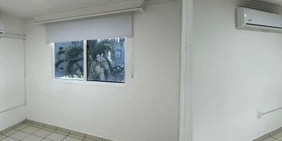 ARRIENDO APARTAMENTO TORRES DE COAVICONSA
COAVICONSA - BUCARAMANGA

INMUEBLE CONSTA DE :
3 HABITACIONES CON CLOSET
2 BAÑOS
SALA COMEDOR
COCINA INTEGRAL
ZONA DE ROPAS
HABITACIONES CON PERSIANAS
HABITACION PRINCIPAL CON AIRE
PARQUEDERO COMUNAL CARRO Y MOTO
ZONA SOCIAL: CANCHA, PARQUE, GYM

CANON: $1.700.000
INCLUYENDO ADMINISTRACION