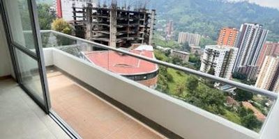 ¡Tu nuevo hogar te espera en Las Lomitas, Sabaneta! Hermoso apartamento de 72 m² con excelente distribución y ubicación: 3 habitaciones, 2 baños, Sala amplia y luminosa, Cocina integral, Balcón con excelente vista, Parqueadero y cuarto útil, Vive en un sector tranquilo, con fácil acceso y gran valorización en Sabaneta. ¡Enamórate de este espacio y agenda tu cita hoy mismo! Camila Echavarría – 300 317 0505