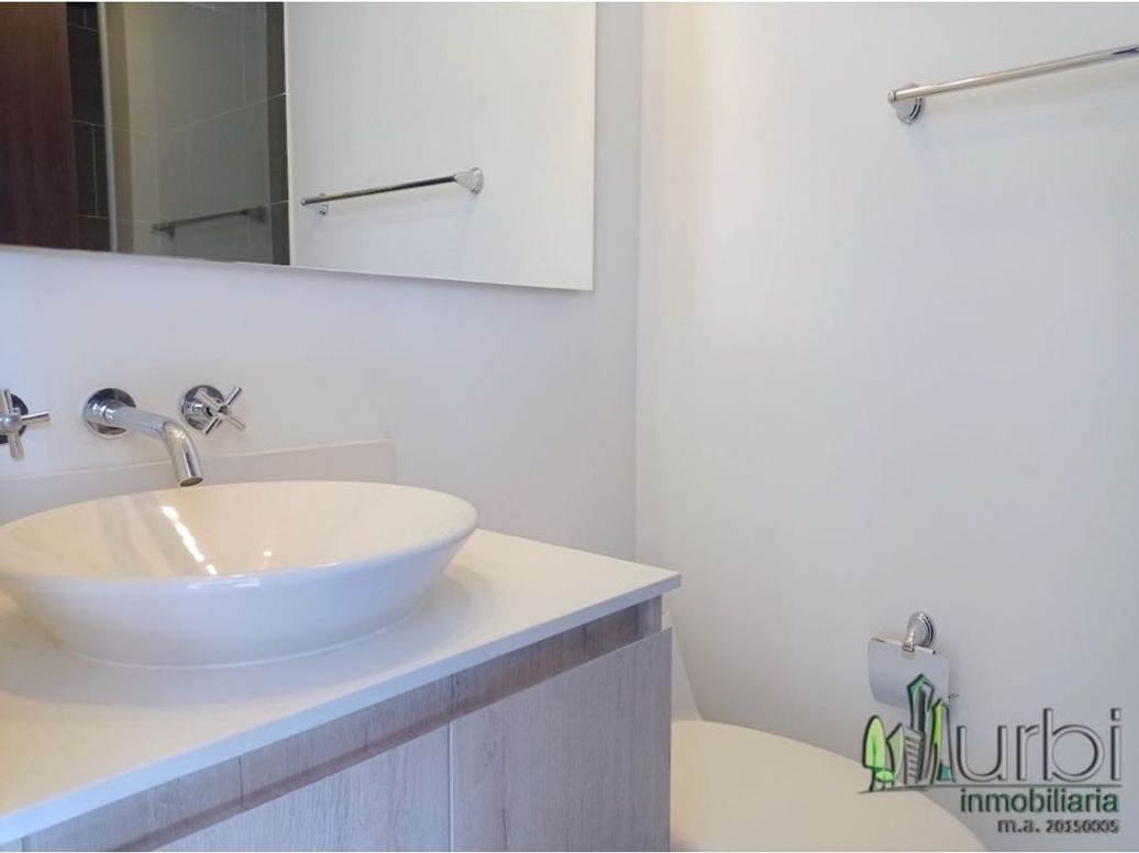 Apartaestudio en venta en La Castellana, Bogotá, 29 m² · foto 5 de 13