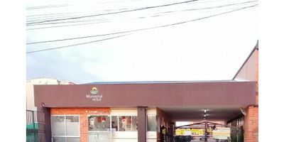 9598FR662? ¡Tu nuevo hogar te espera en el Conjunto Manantial del Sol – Bosa, Parques de Bogotá!

Disfruta de un espacio cómodo, bien ubicado y con todo lo que necesitas:
✨ 3 habitaciones
?️ Zona social amplia
? 1 baño
? Cocina integral
? Zona de lavado y patio
? Gas natural

Vive tranquilo con todas las comodidades del conjunto:
? Vigilancia 24 horas
? Salón comunal
? Juegos infantiles
? Zonas verdes

? Excelente ubicación:
✅ Cerca al CADE
✅ Casa de Justicia
✅ Colegios
✅ D1
✅ Estación del Metro
✅ Paraderos SITP

? Contáctanos por WhatsApp para más información:
?? 305 946 0229
