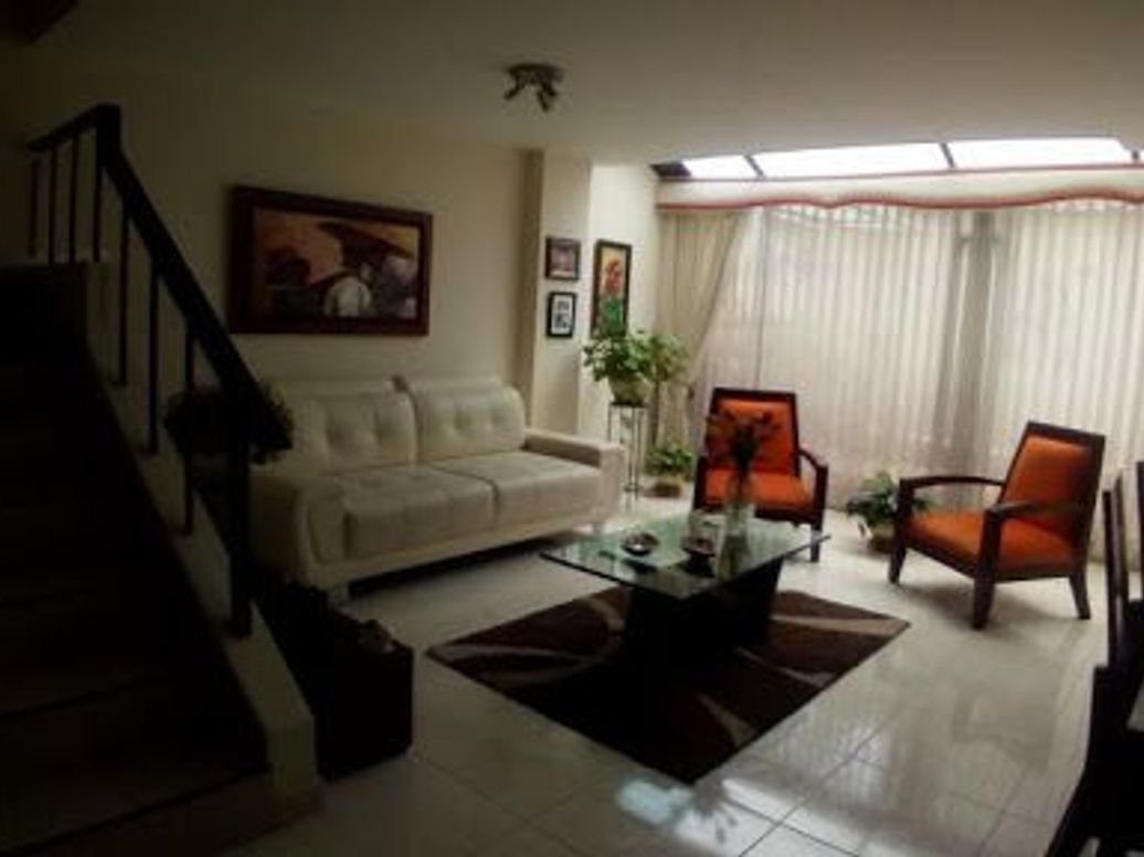 Apartamento de 4 alcobas en venta en Puente Largo, Bogotá, 206 m² · foto 4 de 20