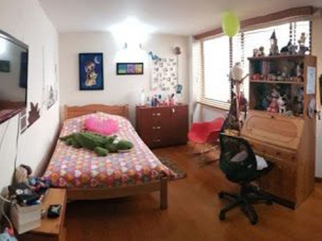 Apartamento de 4 alcobas en venta en Puente Largo, Bogotá, 206 m² · foto 2 de 20