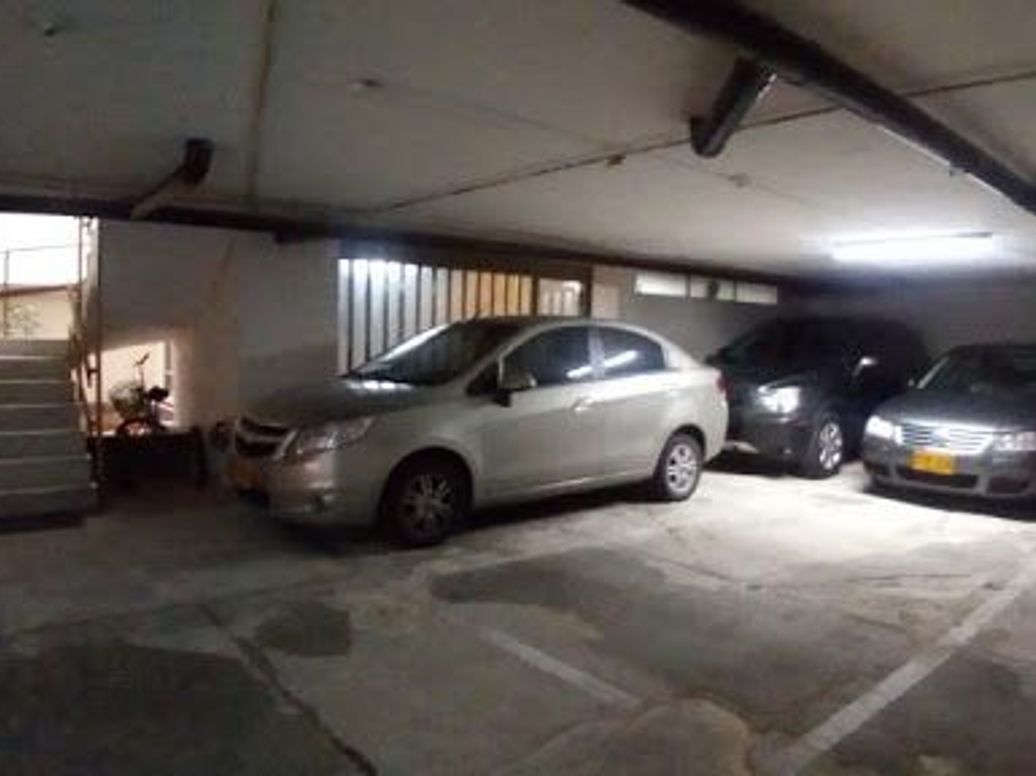 Apartamento de 4 alcobas en venta en Puente Largo, Bogotá, 206 m² · foto 19 de 20