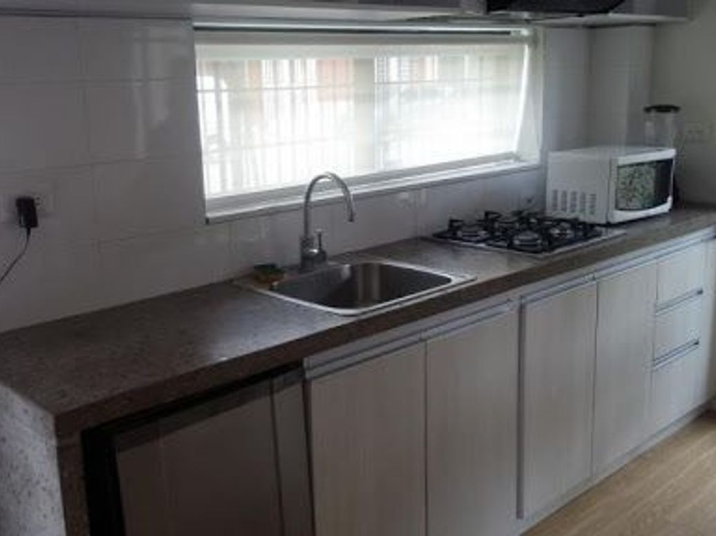 Casa de 8 alcobas en venta en Armenia, Bogotá, 316 m² · foto 4 de 20