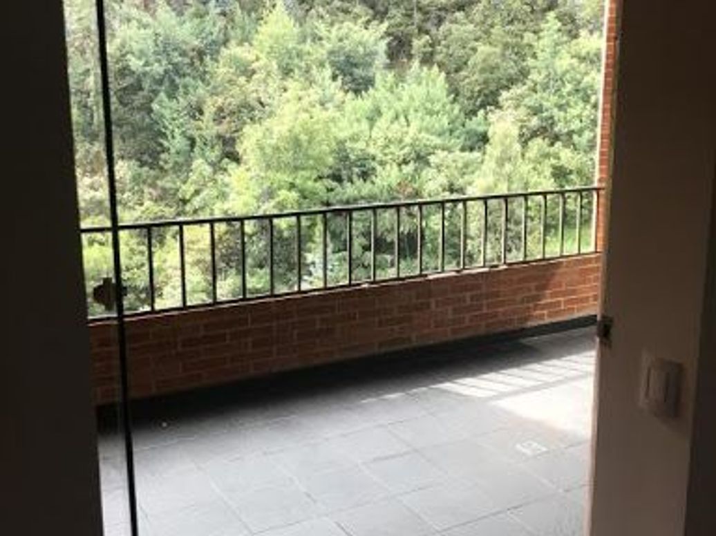 Apartamento de 3 alcobas en venta en El Retiro, Bogotá, 353 m² · foto 18 de 20