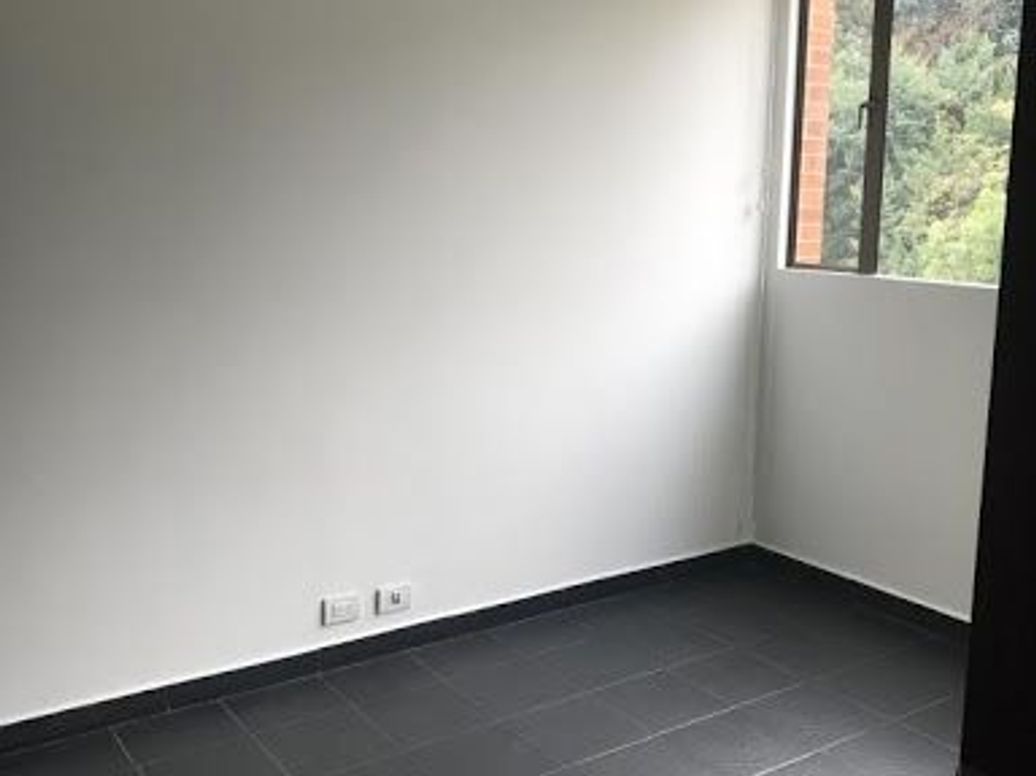 Apartamento de 3 alcobas en venta en El Retiro, Bogotá, 353 m² · foto 7 de 20