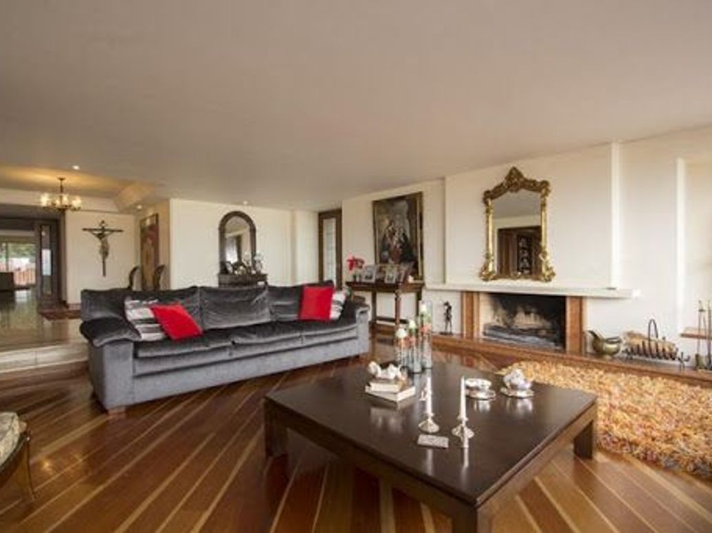 Apartamento de 4 alcobas en venta en Chicó Alto, Bogotá, 331 m² · foto 3 de 20