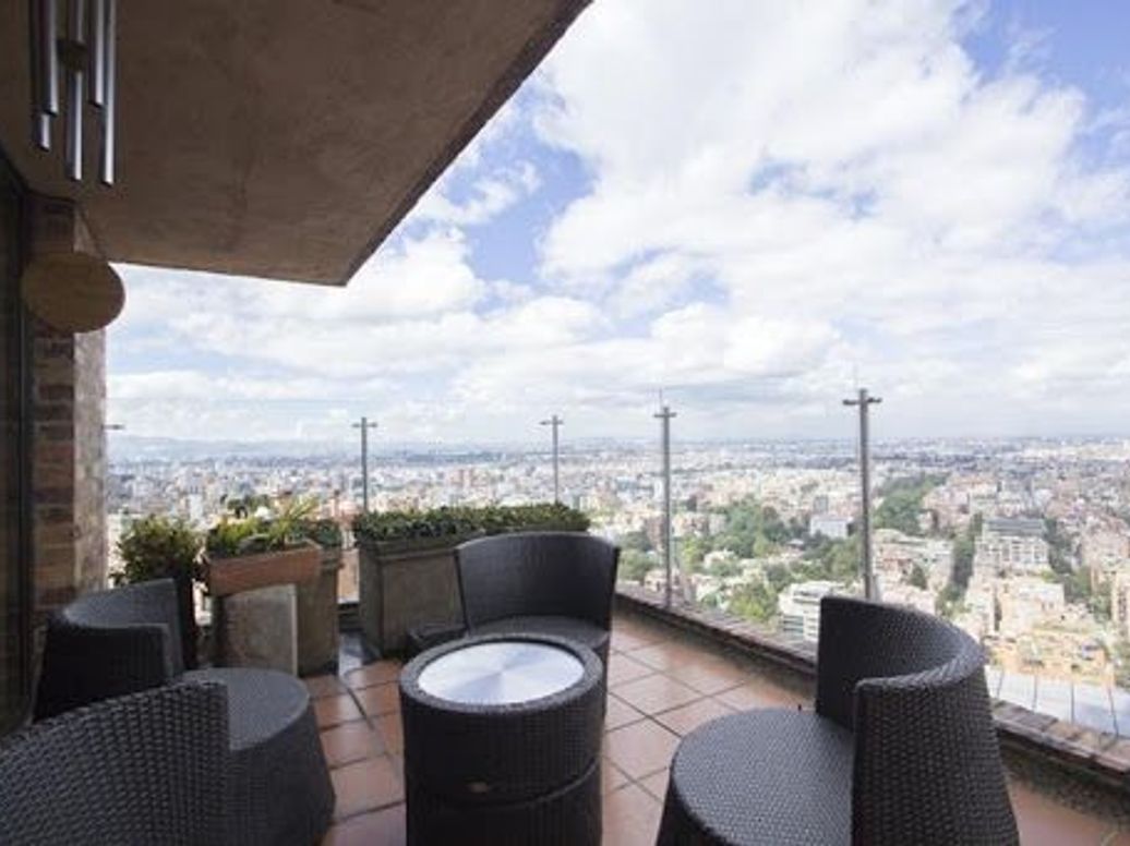 Apartamento de 4 alcobas en venta en Chicó Alto, Bogotá, 331 m² · foto 14 de 20