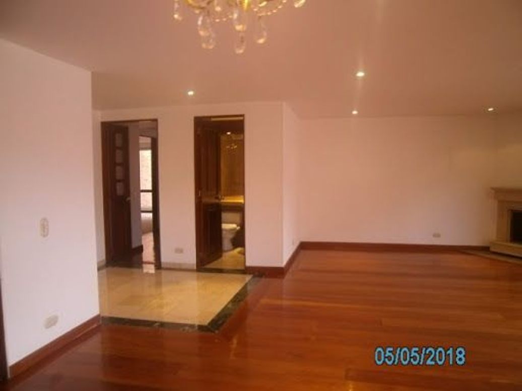 Apartamento de 3 alcobas en venta en Chicó Norte, Bogotá, 158 m² · foto 9 de 20
