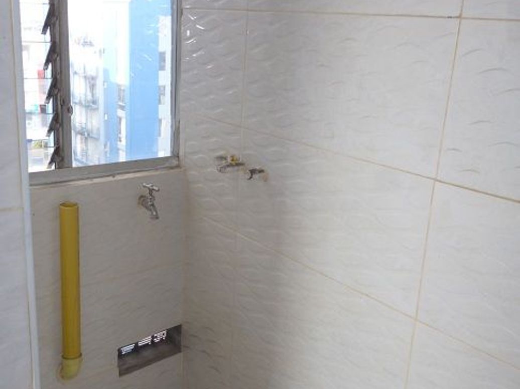 Apartamento de 3 alcobas en venta en Cjr Torres De Centenario, Bogotá, 44 m² · foto 4 de 13