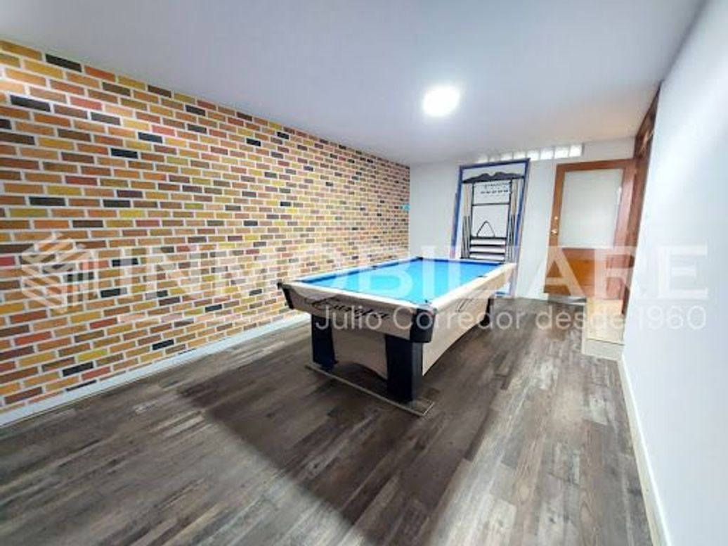 Casa de 7 alcobas en venta en Santa Ana Occidental, Bogotá, 405 m² · foto 10 de 20