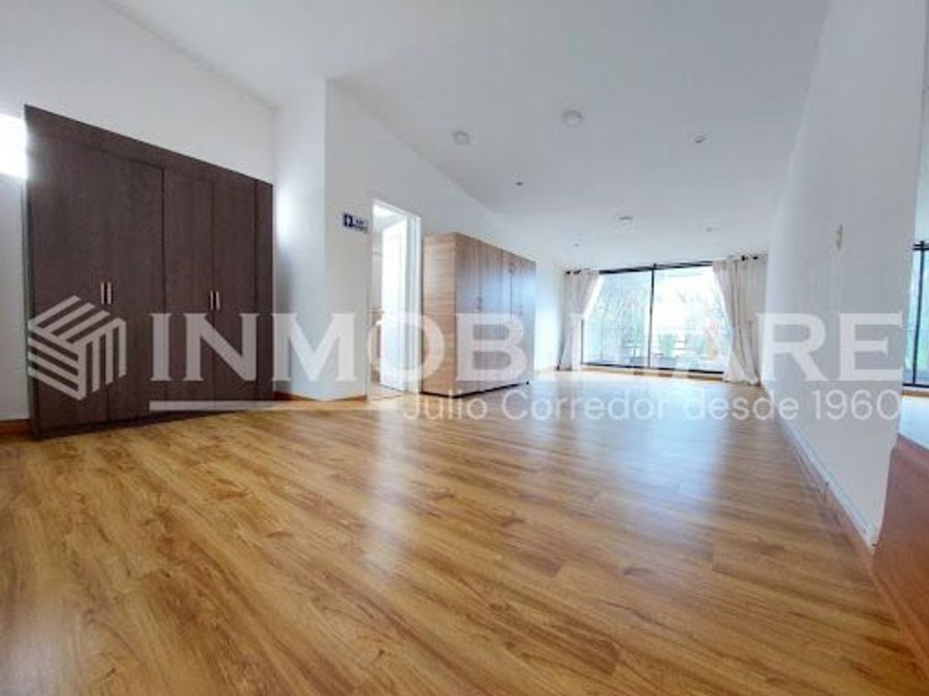 Casa de 7 alcobas en venta en Santa Ana Occidental, Bogotá, 405 m² · foto 16 de 20