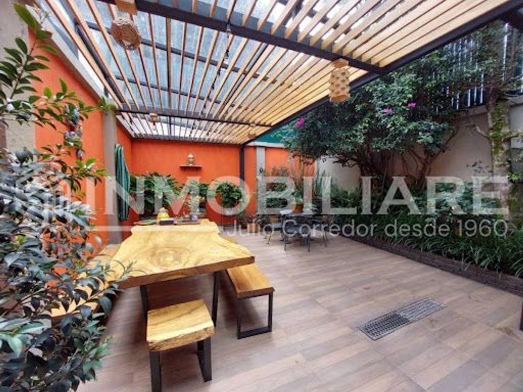 Casa de 7 alcobas en venta en Santa Ana Occidental, Bogotá, 405 m² · foto 4 de 20