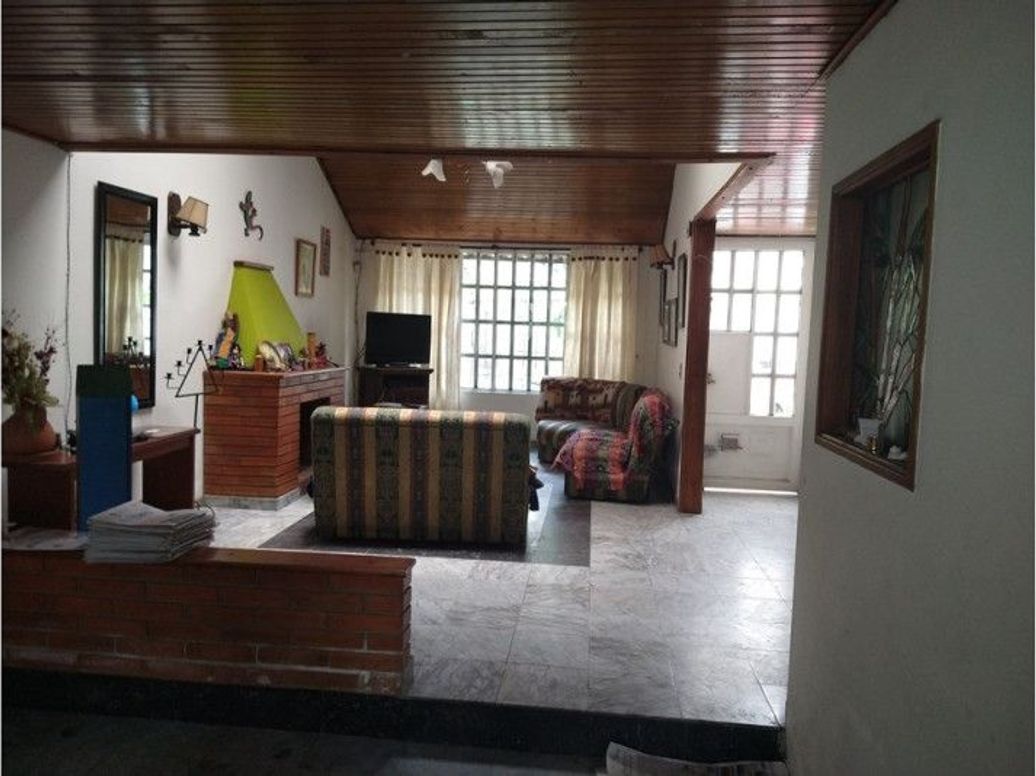 Casa de 3 alcobas en venta en Mandalay Et. Ii, Bogotá, 307 m² · foto 4 de 19