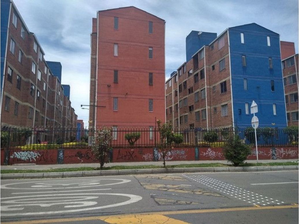 Casa de 3 alcobas en venta en Mandalay Et. Ii, Bogotá, 307 m² · foto 17 de 19