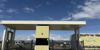 Excelente Lote de 487metros en Carmen de Apicala dentro de conjunto cerrado.

Ubicación: 7 min del Carmen de Apicala, 20 min de Girardot. Via el Paso.
Acceso con vias pavimentadas.
Dimensiones: 20 x 24.38 mtrs.
Terreno: Alto - Inclinación leve (Mejor vista del condominio).
Tipo de Construcción permitida: Libre con estilo mediterráneo.

Condominio con las siguientes amenidades:

- Piscina
- Cancha Multiple
- Club House.
- Dog Park
- Jardines
- Parque bio saludable
- Parque Infantil
- Zonas de BBQ
- Zona de Hamacas
- Lago y pista de trote.
- Porteria
- Administración
- Shut de Basuras
