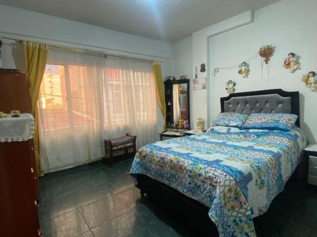 Casa en venta en Gran Britalia Et. I, Bogotá · foto 3 de 18