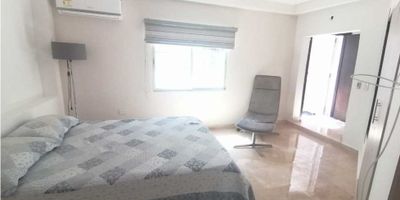 PARRA PAEZ CONSTRUCTORA E INMOBILIAIARIA. 

Habitación tipo Apartaestudio en ARRIENDO en Villa Santos Barranquilla  ...

En conjunto de 5 apartamentos, inmueble se encuentra en primer piso, amoblado, moderno, baño privado, excelente ubicación, cuenta con terraza y parqueadero asignado.

El estudio tiene cocineta con horno microondas, cafetera, sandwishera, nevera, platos, vasos, recipientes, cubiertos etc

 

Otros electrodomésticos: Tv, abanico, aire acondicionado. 

 

El valor del arriendo incluye servicio de internet y servicios públicos de agua, electricidad, excepto el uso del aire acondicionado, electrodoméstico que tiene su propio medidor y cuyo consumo es medido y asumido por inquilino. Conjunto con hermoso jardin. Arriendo $ 1.500.000.

Revisa nuestra oferta inmobiliaria en la página web: www.parrapaezinmobiliaria.com

CONTÁCTANOS: (+57)3017744758-3024782858  soporte@parrapaezinmobiliaria.com


,

 

 
