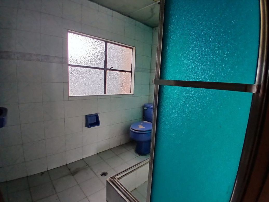Casa de 7 alcobas en venta en San Joaquín, Bogotá, 663 m² · foto 12 de 13