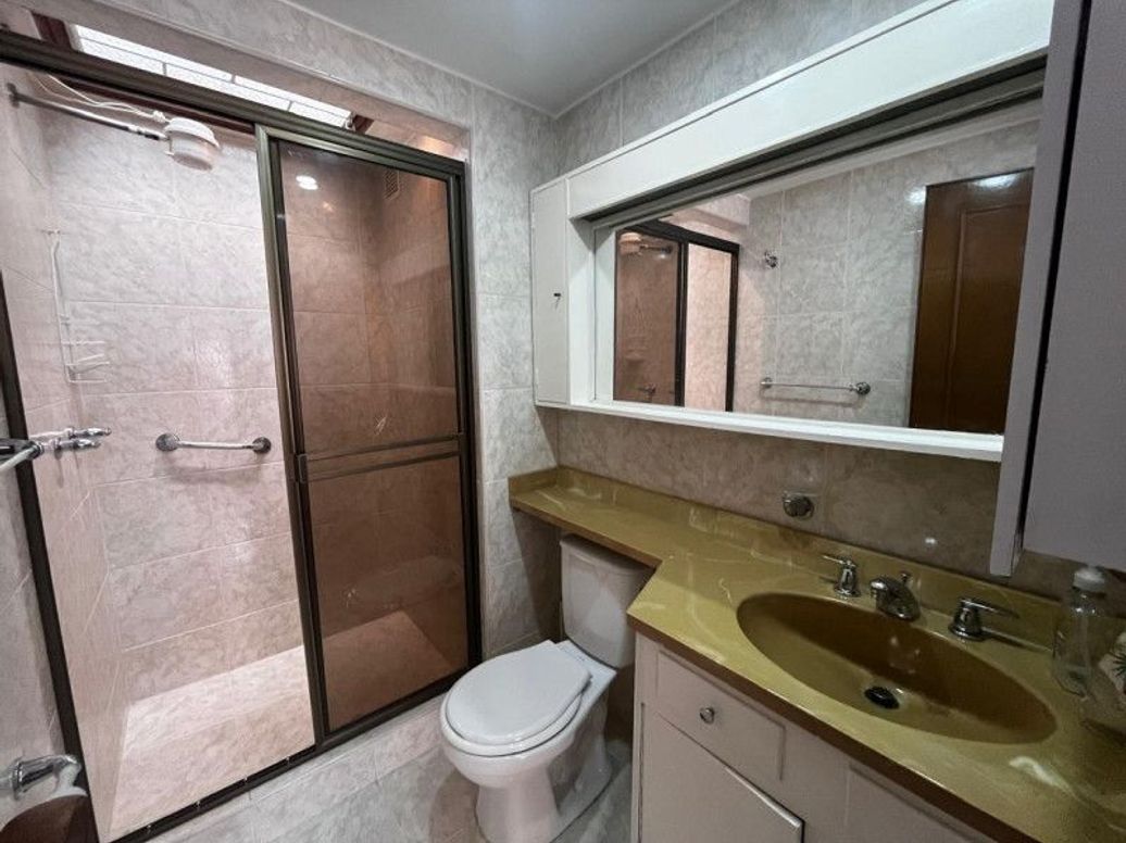 Apartamento de 2 alcobas en venta en María Cristina, Bogotá, 91 m² · foto 8 de 14