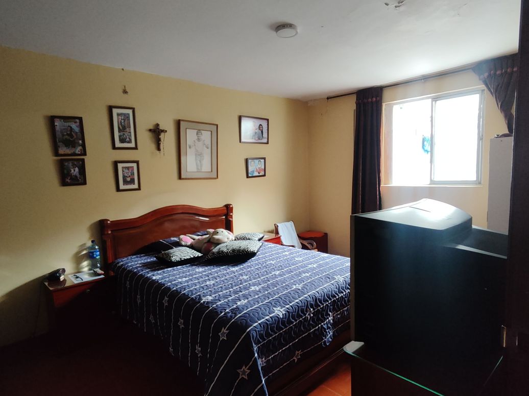 Casa de 6 alcobas en venta en La Estrada, Bogotá, 144 m² · foto 10 de 19