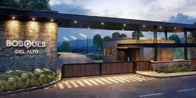 Venta de lote en Envigado sector Alto de las palmas, área 1.708 M2Zonas comunes: cancha de tenis, salón social, sendero verde  

 

Ubicado en exclusiva zona de envigado, cercano al viva las palmas, mall le mont,mall Indiana, Carulla las palmas, escuela de ingenieros(EIA)

Cercano al aeropuerto, colegios, D1, restaurantes. A 25 minutos del aeropuerto José María Córdoba LOS LOTES SE ENTREGAN URBANIZADOS 

 