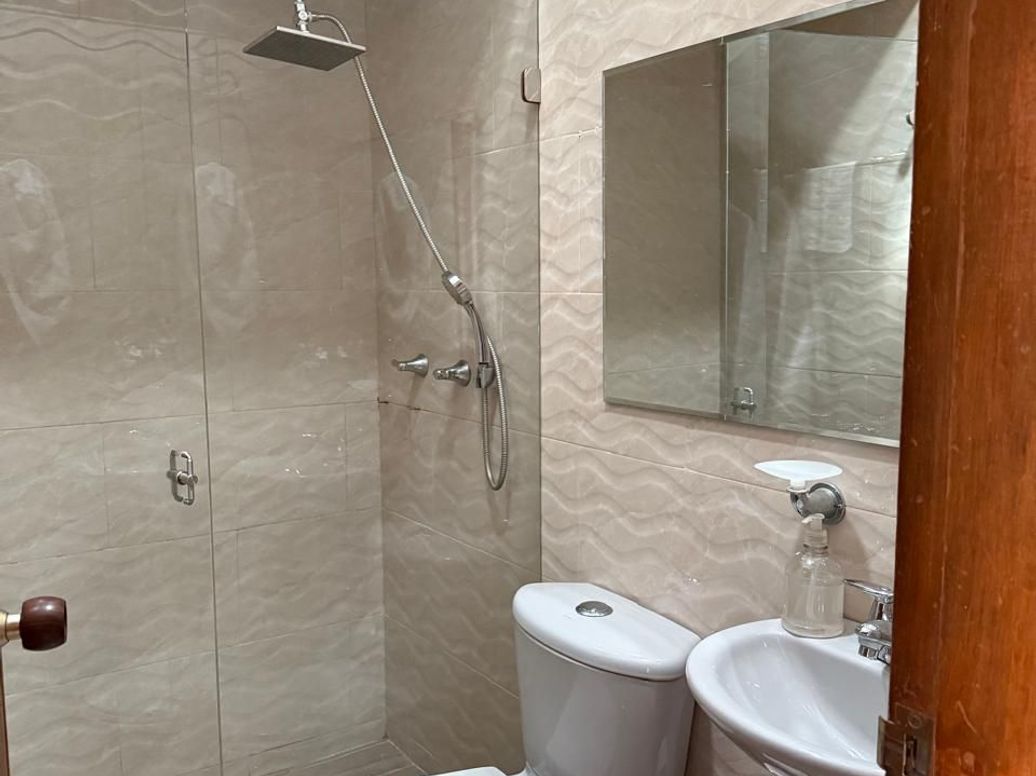 Casa de 3 alcobas en venta en Ub. Castilla, Bogotá, 165 m² · foto 9 de 18