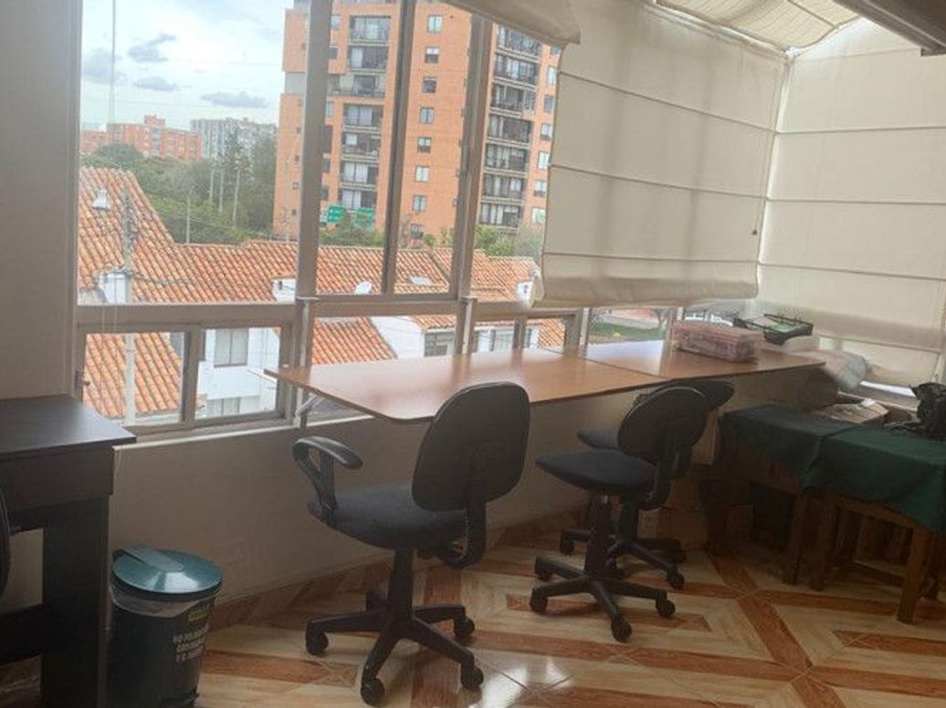 Apartamento de 4 alcobas en venta en Los Cedros Oriental, Bogotá, 134 m² · foto 8 de 12