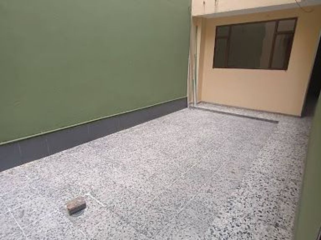 Casa de 8 alcobas en venta en Olarte, Bogotá, 315 m² · foto 3 de 20