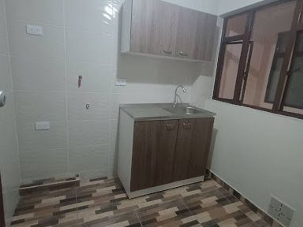 Casa de 8 alcobas en venta en Olarte, Bogotá, 315 m² · foto 5 de 20
