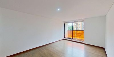 Descubre la elegancia y comodidad en este exclusivo apartamento de 3 habitaciones y 3 baños en . Con 96 metros cuadrados de espacio bien distribuido, cada rincón ha sido diseñado para brindar confort y estilo. Los 2 parqueaderos garantizan conveniencia para ti y tus invitados. Vive la experiencia de lujo en este inmueble que redefine la vida urbana. ¡Bienvenido a tu nuevo hogar!