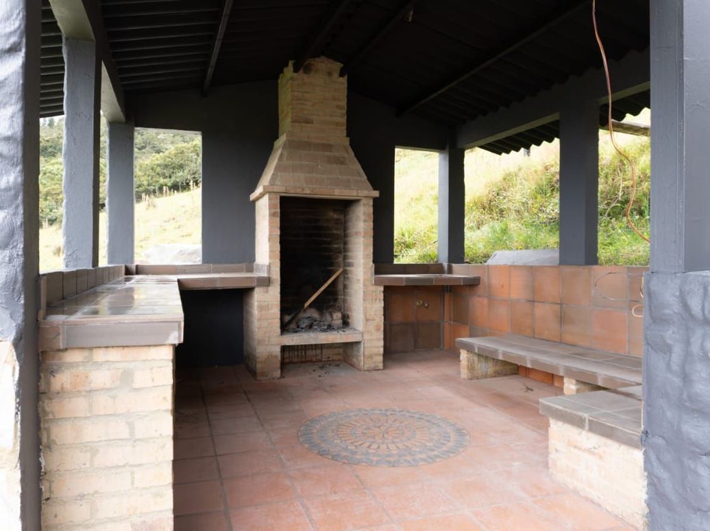 Casa de 5 alcobas en venta en Torca, Bogotá, 450 m² · foto 18 de 20