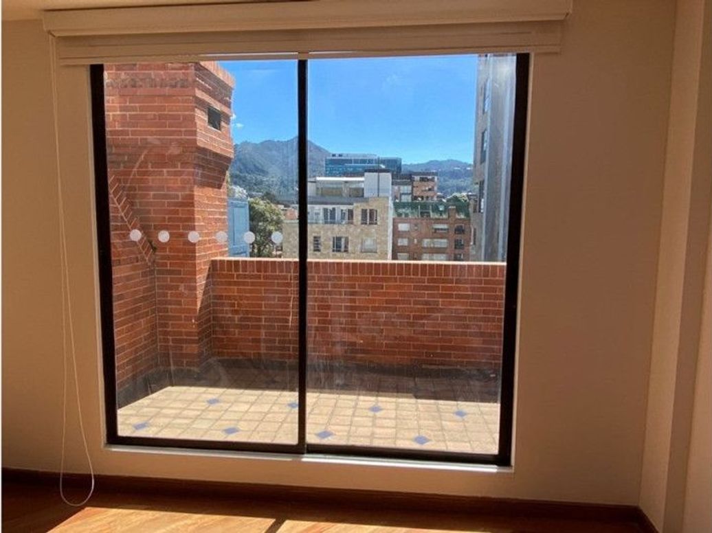 Apartamento de 5 alcobas en venta en Molinos Norte, Bogotá, 200 m² · foto 18 de 20
