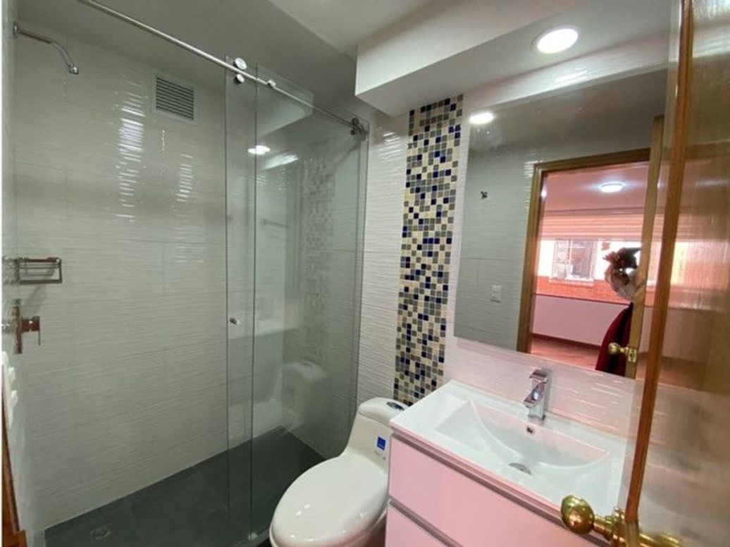 Apartamento de 5 alcobas en venta en Molinos Norte, Bogotá, 200 m² · foto 11 de 20
