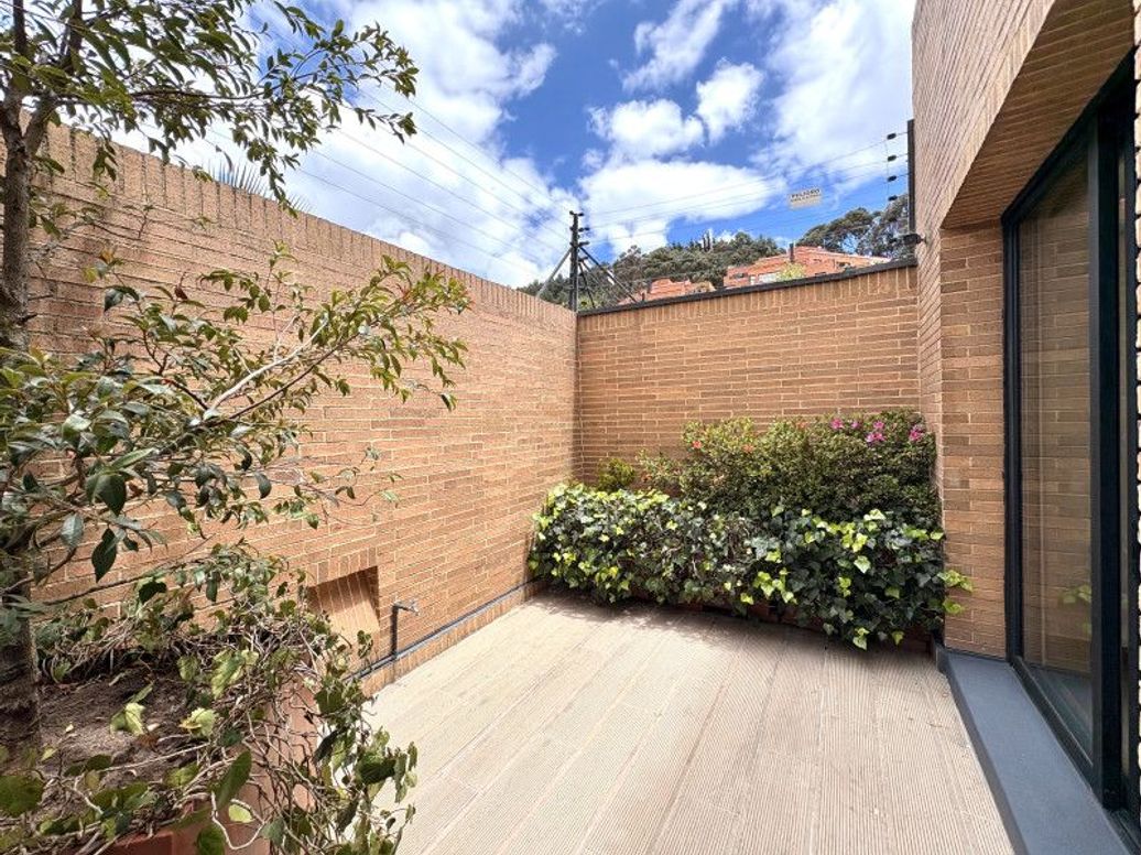 Apartamento de 2 alcobas en venta en Santa Ana Oriental, Bogotá, 157 m² · foto 4 de 20